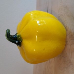 ✨SOLD✨Vintage Art Glass Yellow Pepper